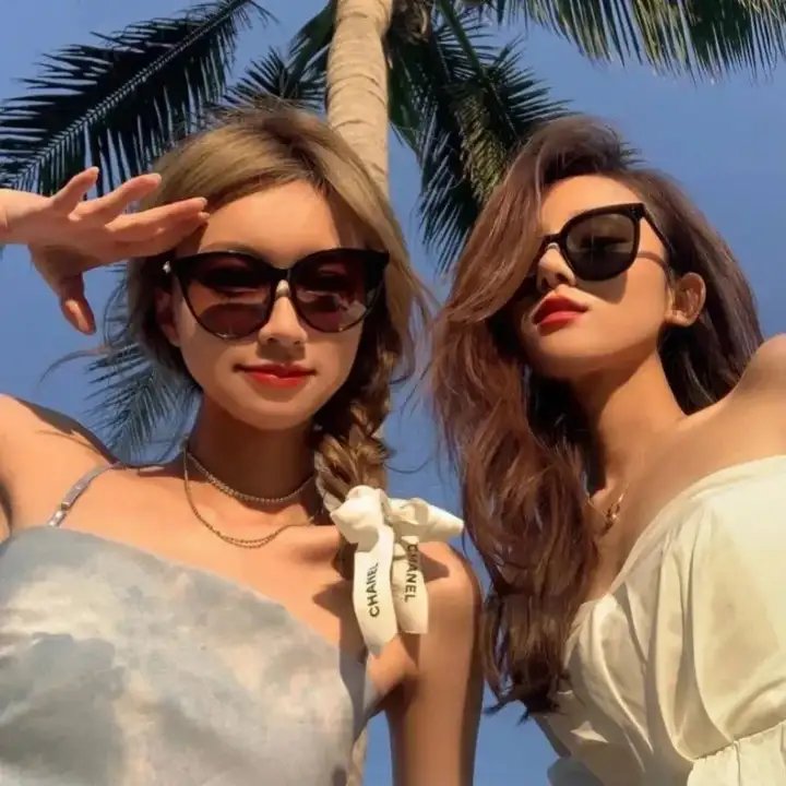 无用的谎言 封面