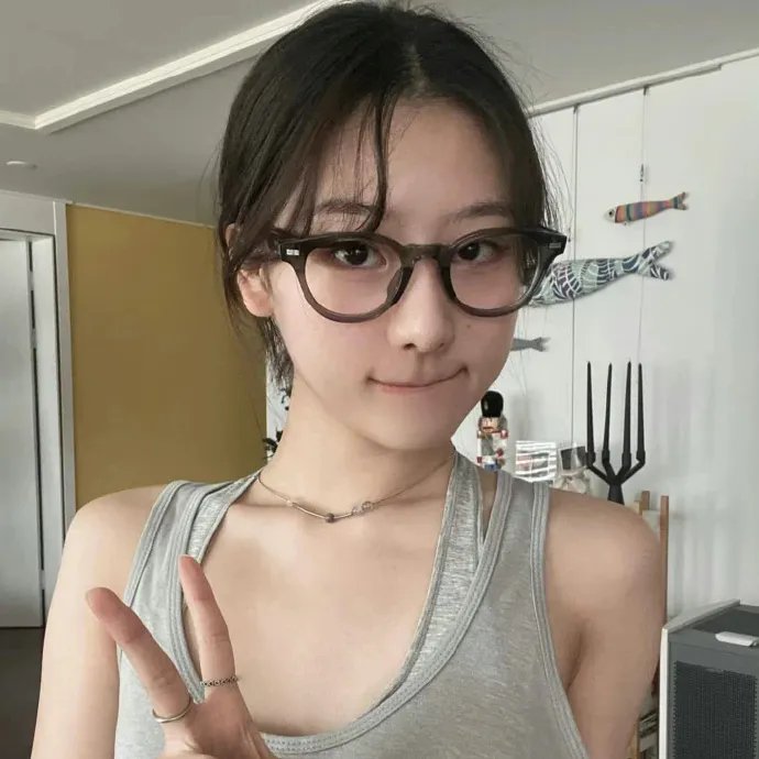 女兄弟 封面